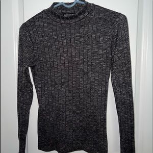 American Dream Mock Neck Turtle Neck, Sz S